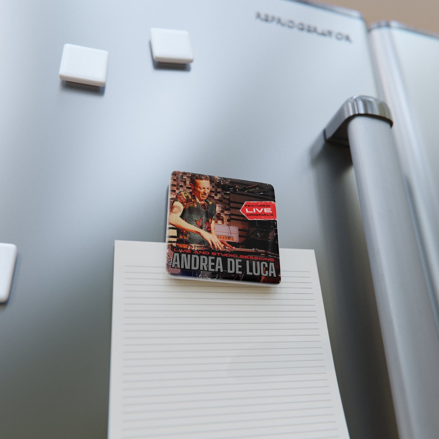 CALAMITA DI ANDREA DE LUCA IN PORCELLANA - Porcelain Magnet, Square